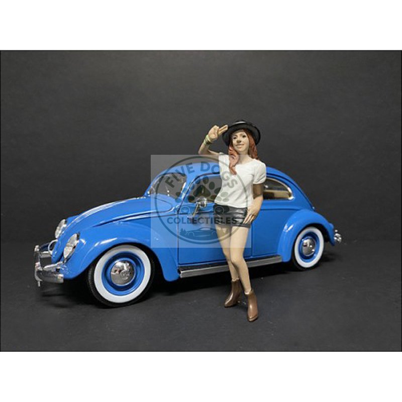 "partygoers" figurine i for 1/24 scale models by american diorama