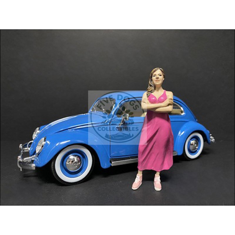 "partygoers" figurine ii for 1/18 scale models by american diorama