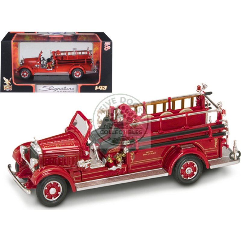 1935 mack type 75bx fire engine red 1/43 diecast model car by road signature
