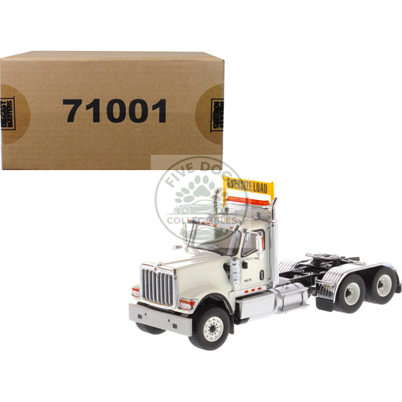 international hx520 day cab tandem tractor white 1/50 diecast model by diecast masters