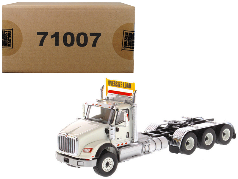 international hx620 day cab tridem tractor white 1/50 diecast model by diecast masters international hx620 day cab tridem tractor white 1/50 diecast model by diecast masters