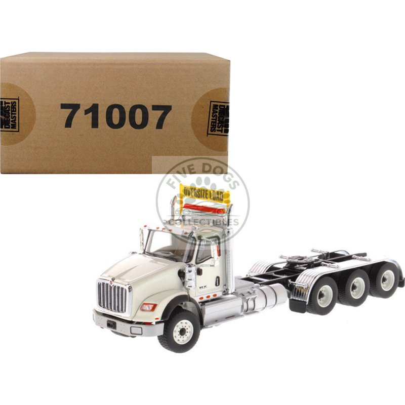 international hx620 day cab tridem tractor white 1/50 diecast model by diecast masters