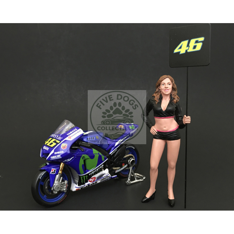 paddock girl figure for 1:18 scale models by american diorama