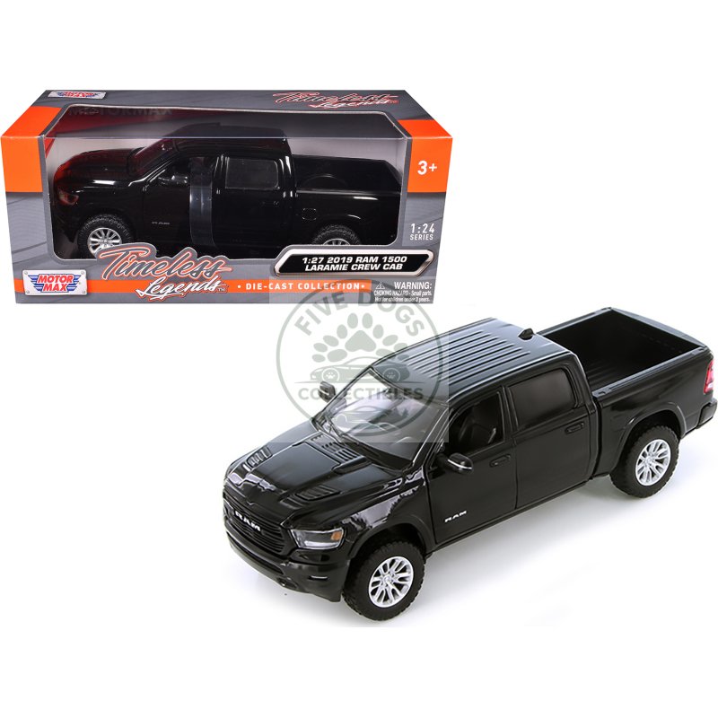 2019 ram 1500 laramie crew cab pickup truck black 1/24 diecast model car by motormax