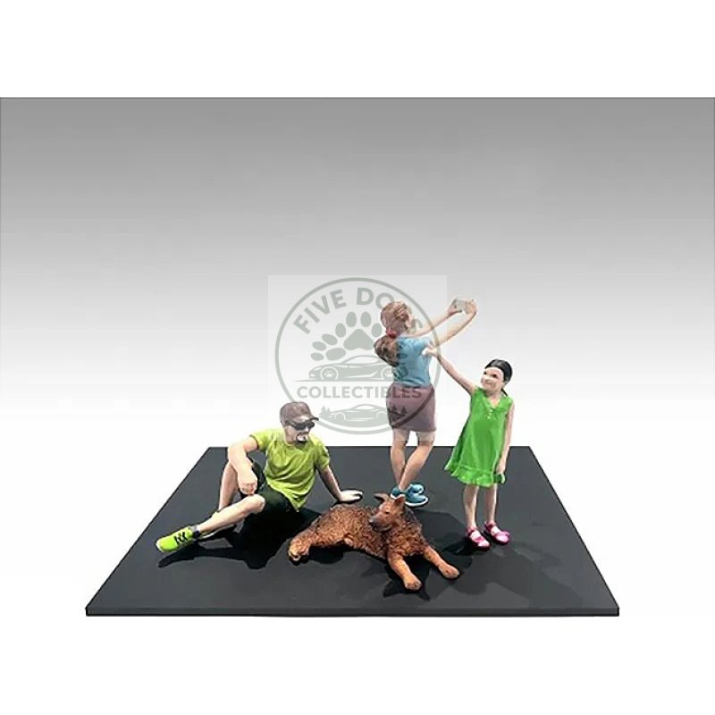 "figure24 series 1" 9 piece figure set for 1/24 scale models by american diorama