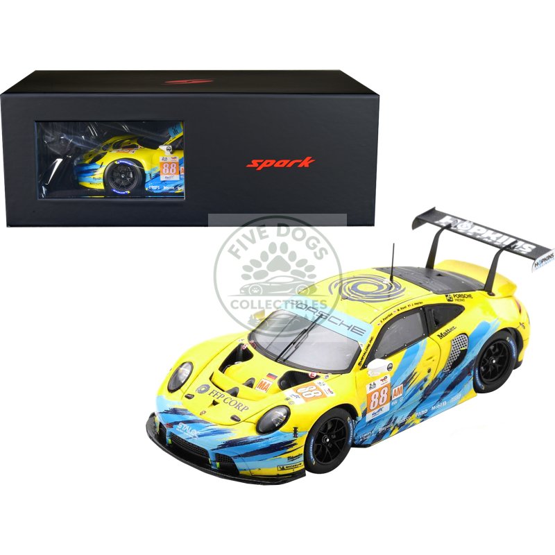 porsche 911 rsr 19 #88 fred poordad maxwell root jan heylen "dempsey proton racing" gte am "24 hours of le mans" (2022) with acrylic display case 1/18 model car by spark