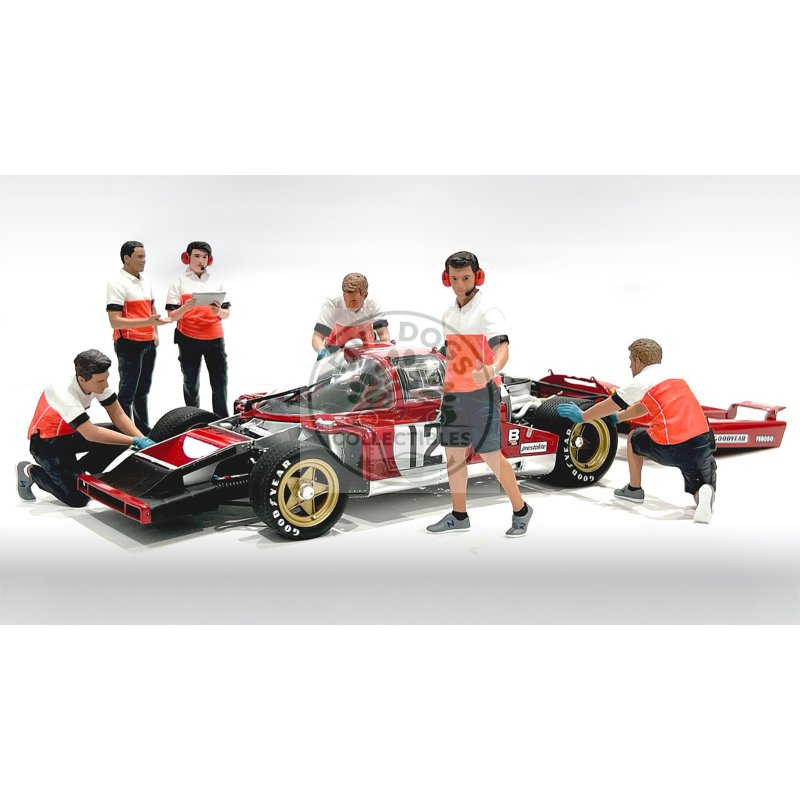 "race crew" 6 piece figure set for 1/18 scale models by american diorama