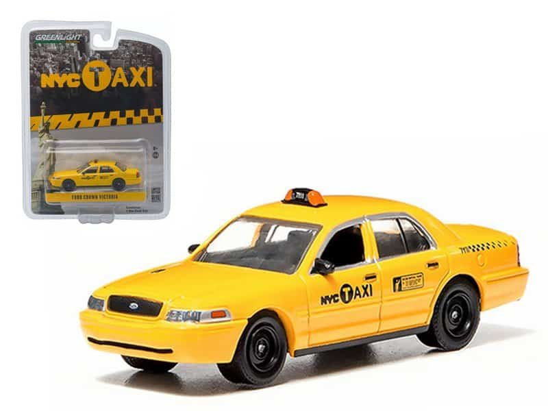 ford crown victoria yellow "nyc taxi" (new york city) 1/64 diecast model car by greenlight ford crown victoria yellow "nyc taxi" (new york city) 1/64 diecast model car by greenlight