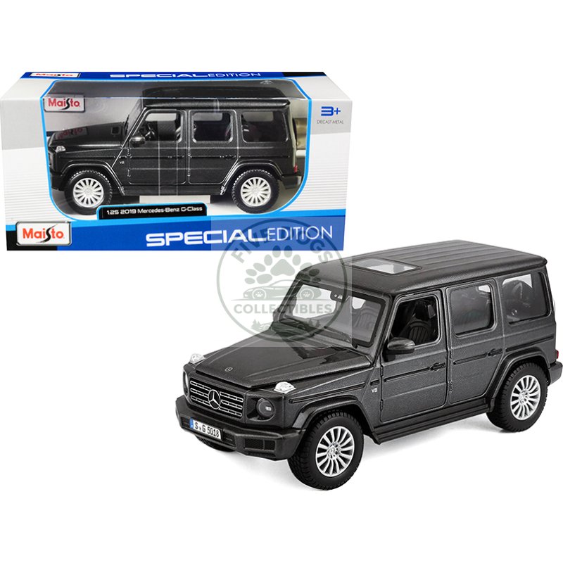 2019 mercedes benz g class with sunroof dark gray metallic 1/25 diecast model car by maisto