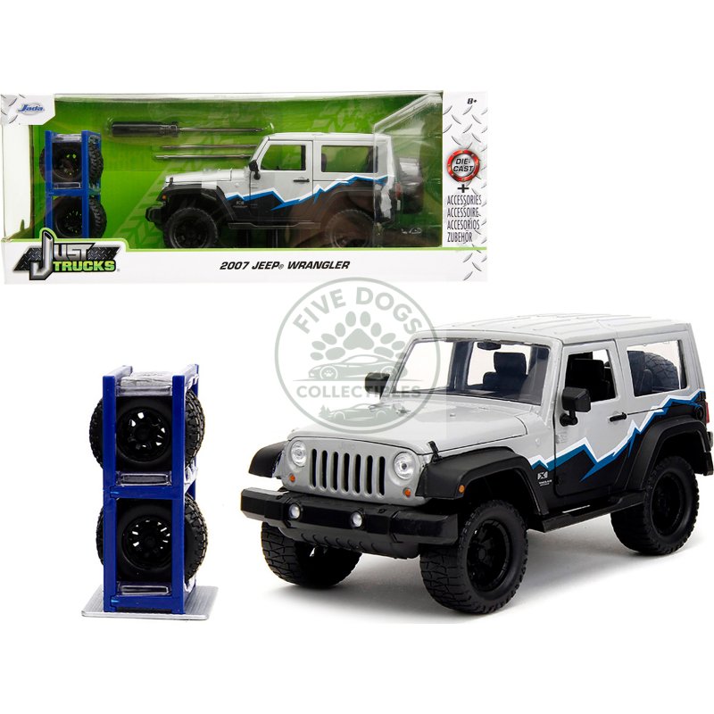 2007 jeep wrangler gray and black with blue and white stripes with extra wheels "just trucks" series 1/24 diecast model car by jada