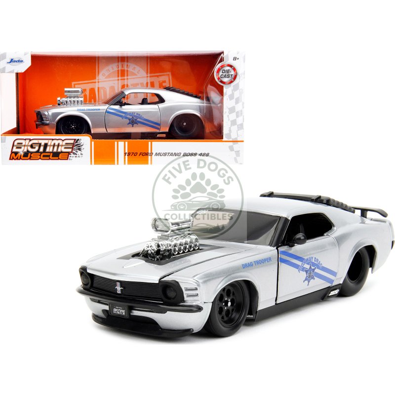1970 ford mustang boss 429 silver metallic "highway drag drag trooper" "bigtime muscle" series 1/24 diecast model car by jada