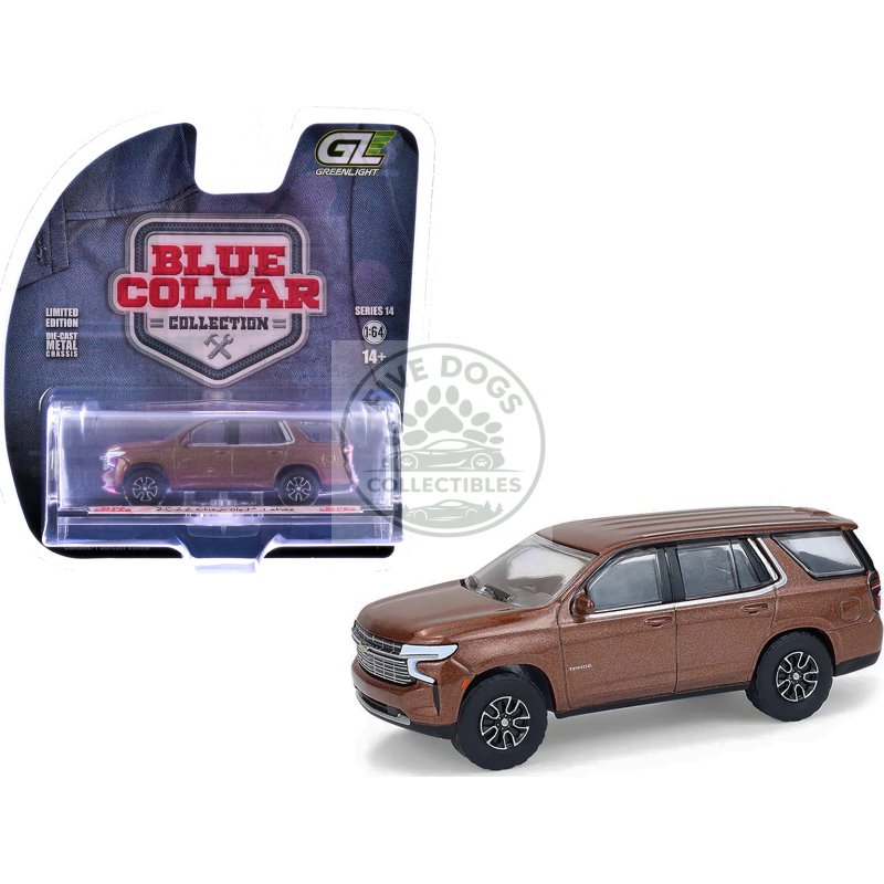2022 chevrolet tahoe auburn metallic "blue collar collection" series 14 1/64 diecast model car by greenlight
