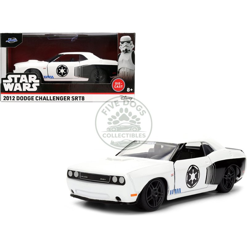 2012 dodge challenger srt8 "stormtrooper" livery white with graphics "star wars" franchise "hollywood rides" series 1/32 diecast model car by jada