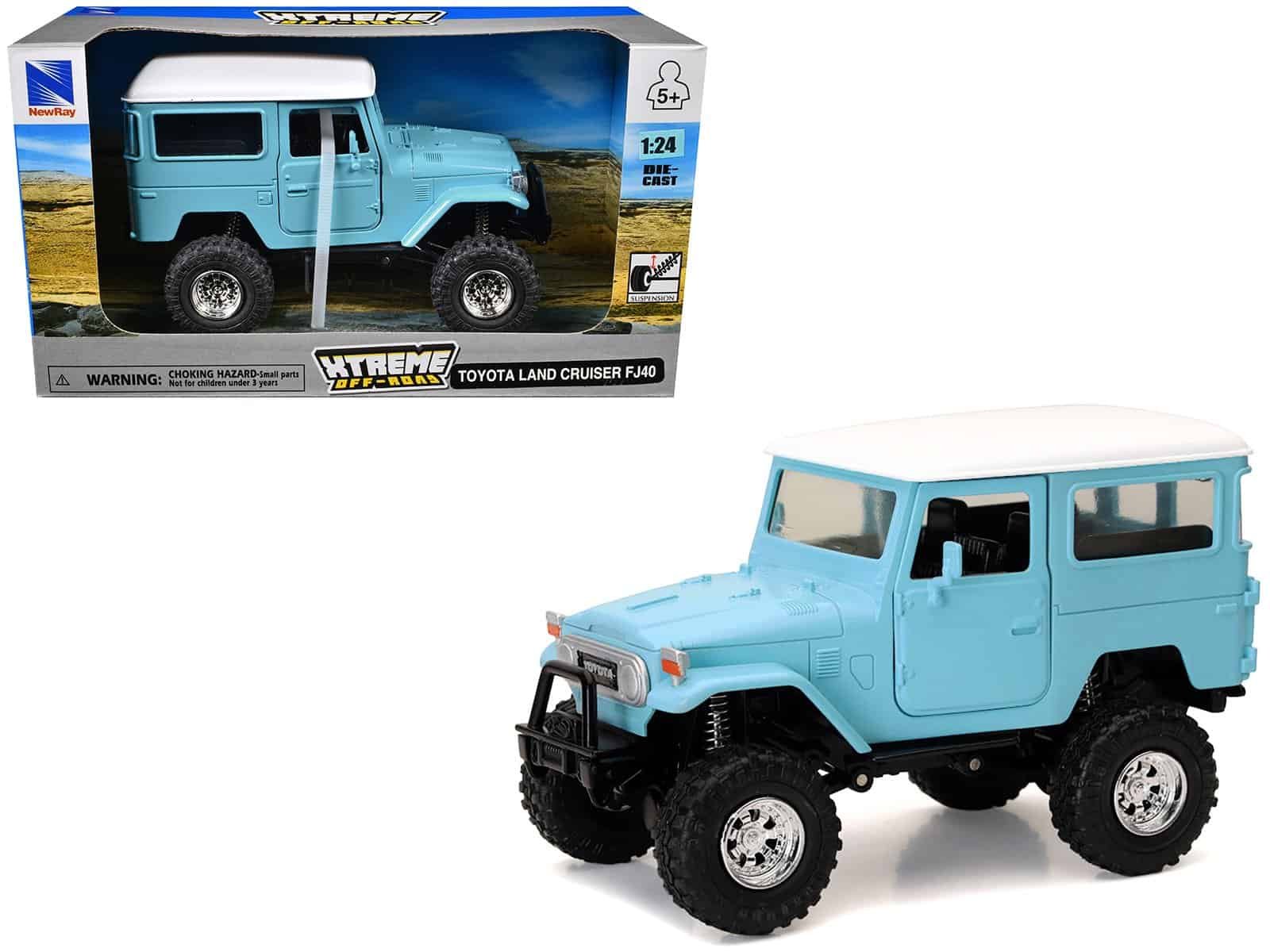 Toyota Land Cruiser FJ40 Diecast Model High-quality blue Toyota Land Cruiser FJ40 diecast toy vehicle for collectors and kids.