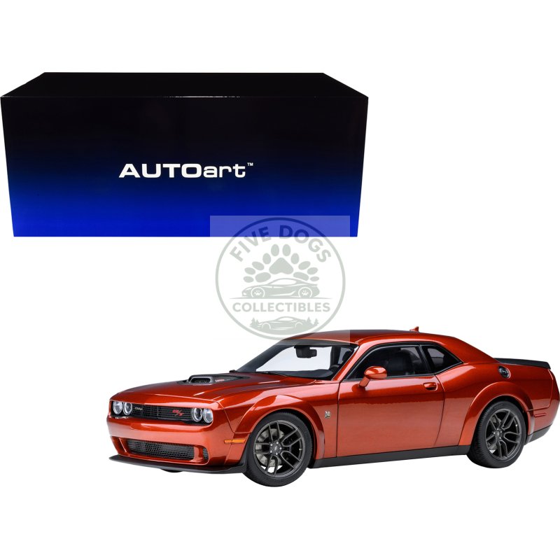 2022 dodge challenger r/t scat pack widebody sinamon stick orange 1/18 model car by autoart