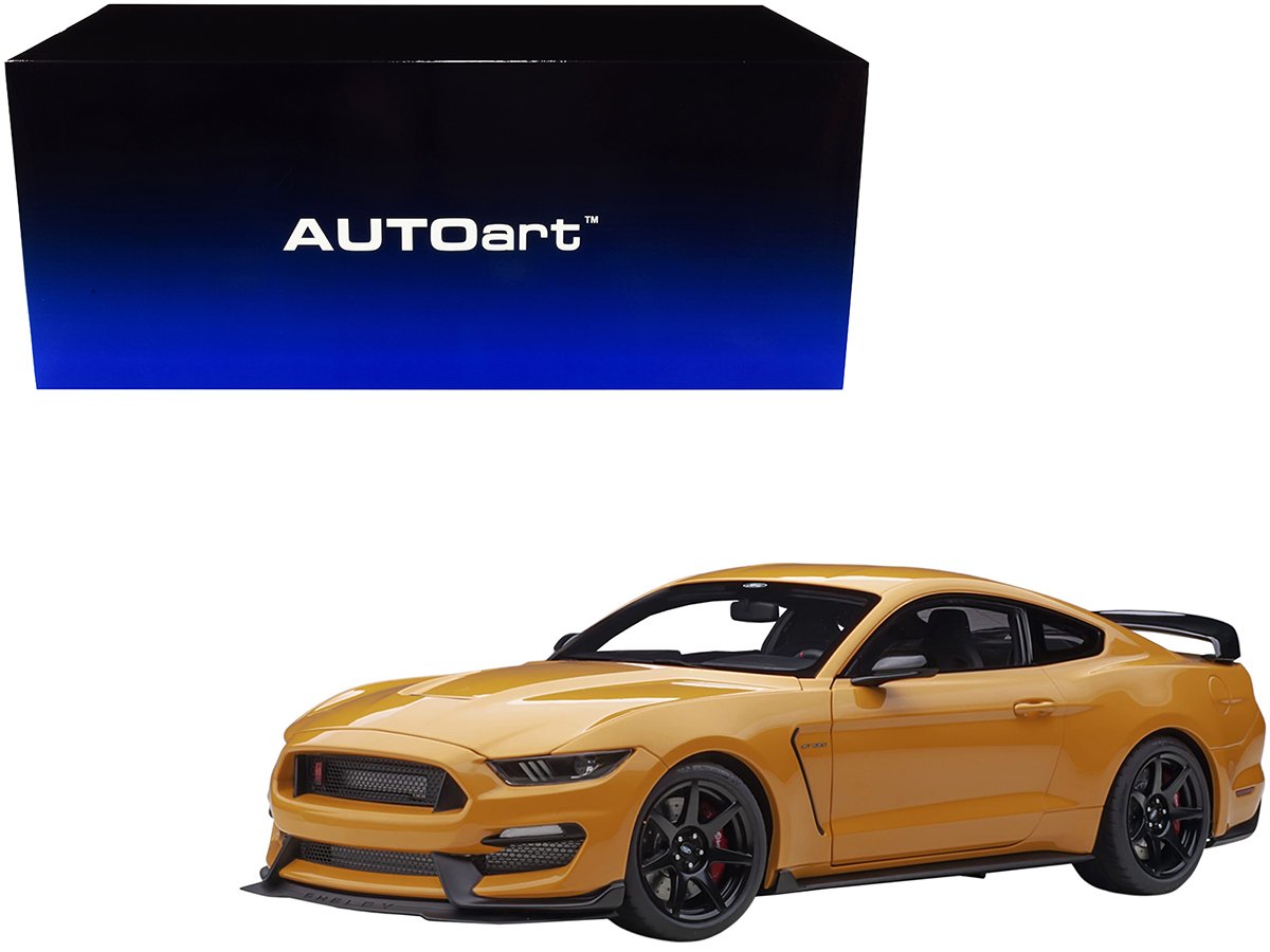ford mustang shelby gt 350r orange fury metallic 1/18 model car by autoart ford mustang shelby gt 350r orange fury metallic 1/18 model car by autoart