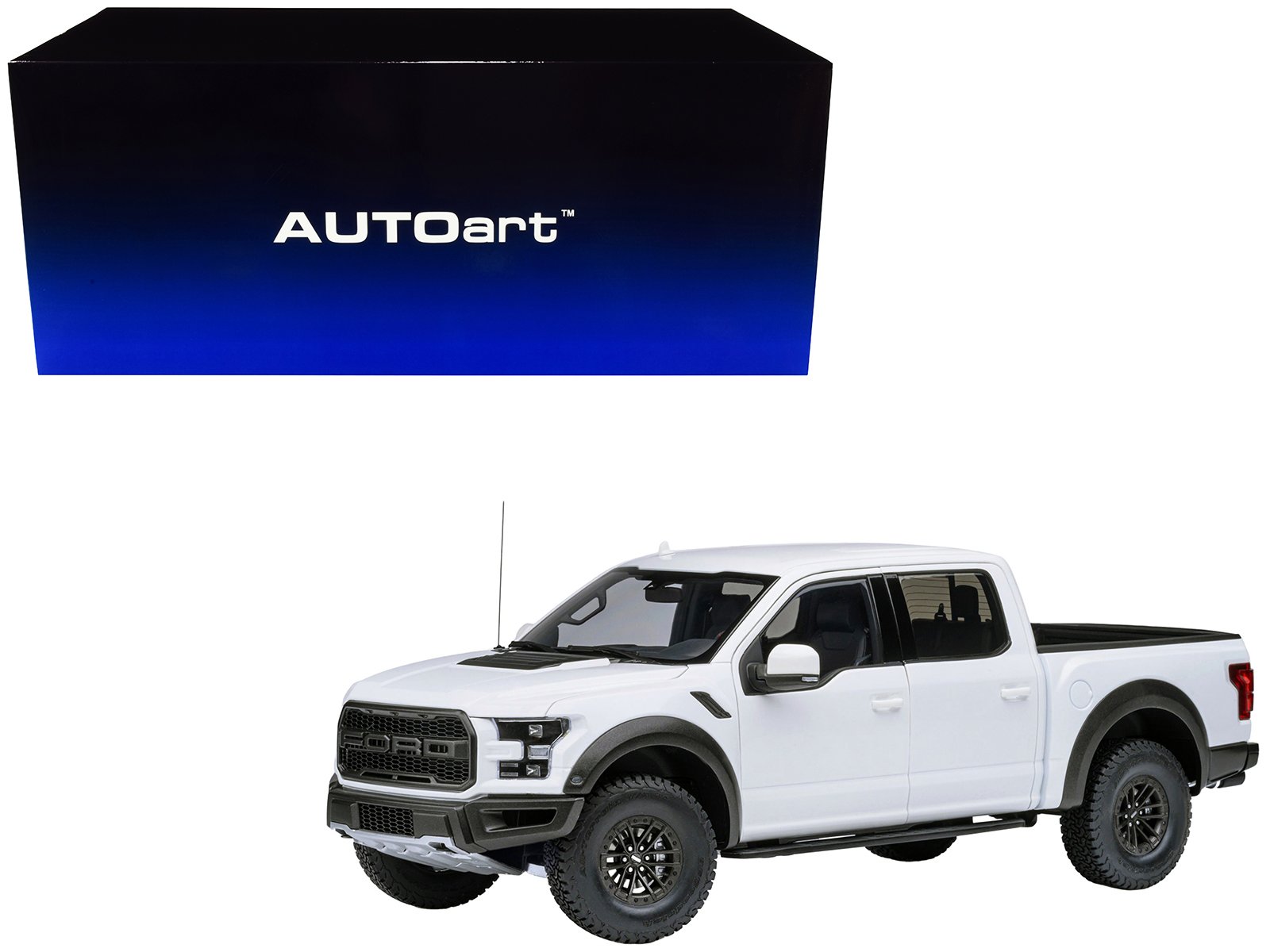 2019 ford f 150 raptor pickup truck oxford white 1/18 model car by autoart 2019 ford f 150 raptor pickup truck oxford white 1/18 model car by autoart