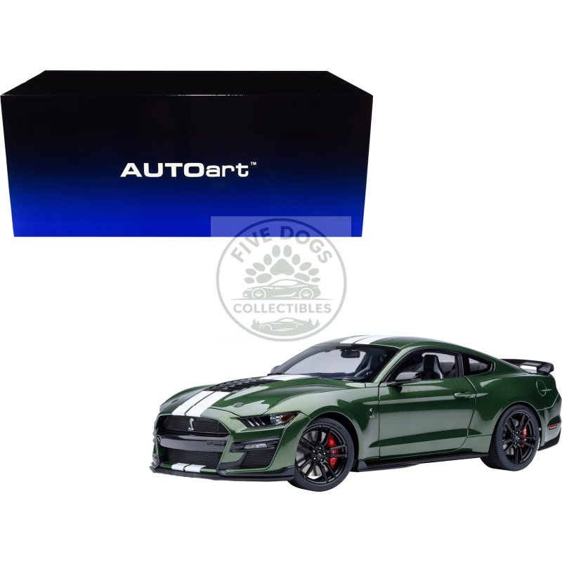 ford mustang shelby gt500 eruption green metallic with white stripes 1/18 model car by autoart