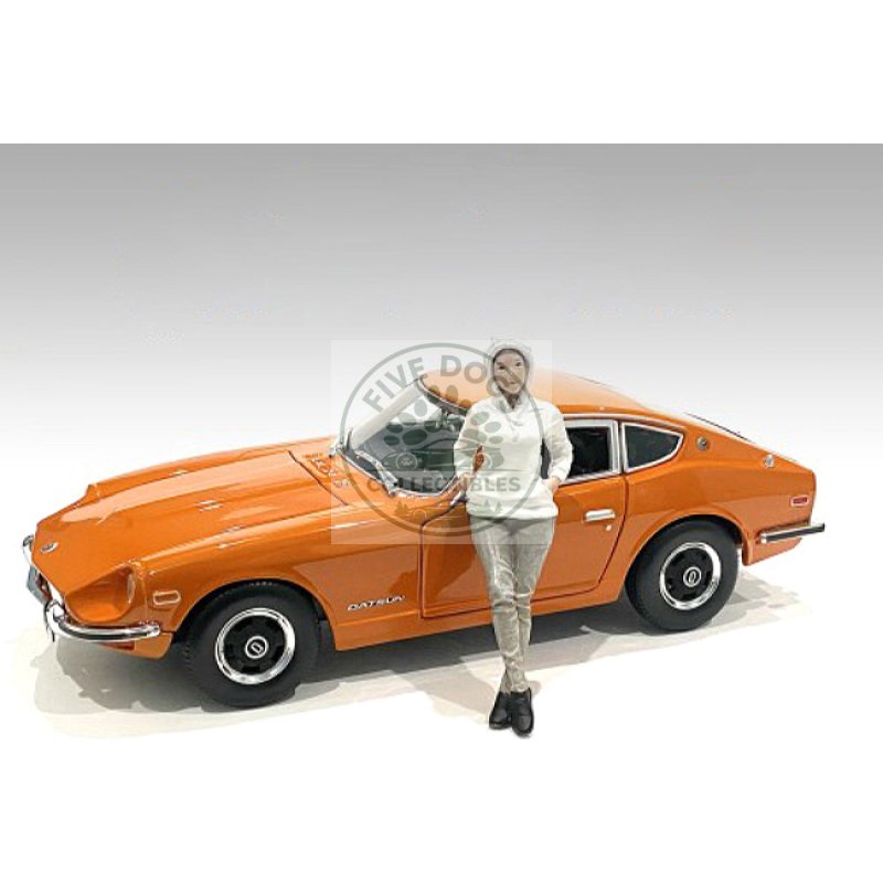 "car meet 2" figurine i for 1/18 scale models by american diorama