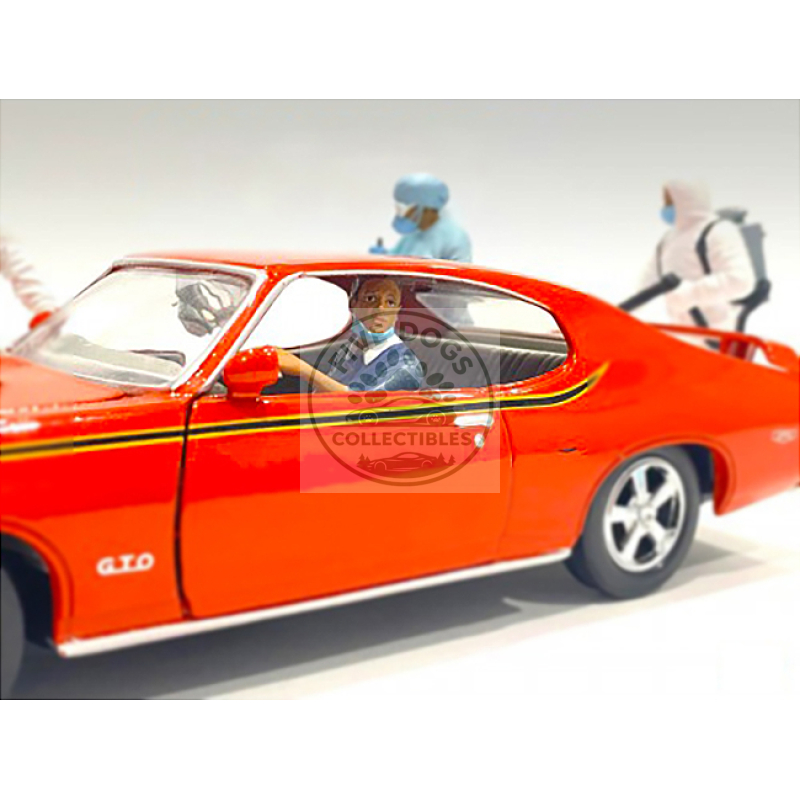 hazmat crew figurine iii for 1/24 scale models by american diorama