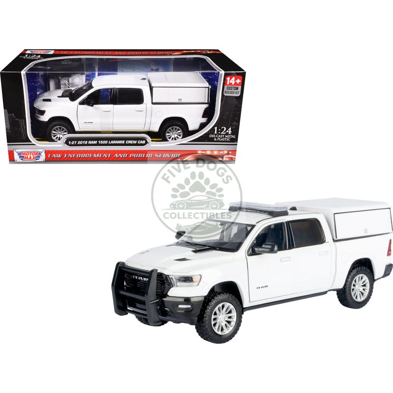 2019 ram 1500 laramie crew cab pickup truck with truck bed camper white "custom builder's kit" series 1/27 diecast model car by motormax