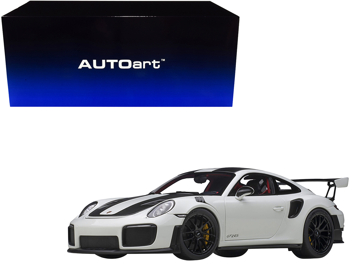 porsche 911 (991.2) gt2 rs weissach package white with carbon stripes 1/18 model car by autoart porsche 911 (991.2) gt2 rs weissach package white with carbon stripes 1/18 model car by autoart