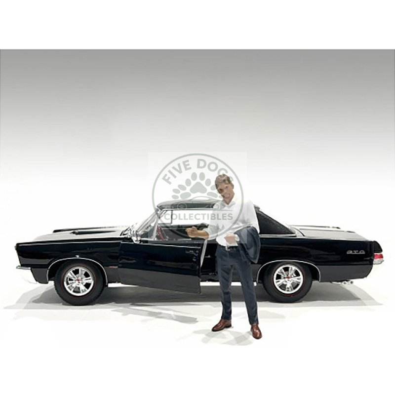 "gentlemen's club" figure 1 for 1/24 scale models by american diorama