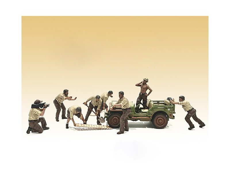 "4x4 mechanic" 8 piece figure set for 1/18 scale models by american diorama "4x4 mechanic" 8 piece figure set for 1/18 scale models by american diorama