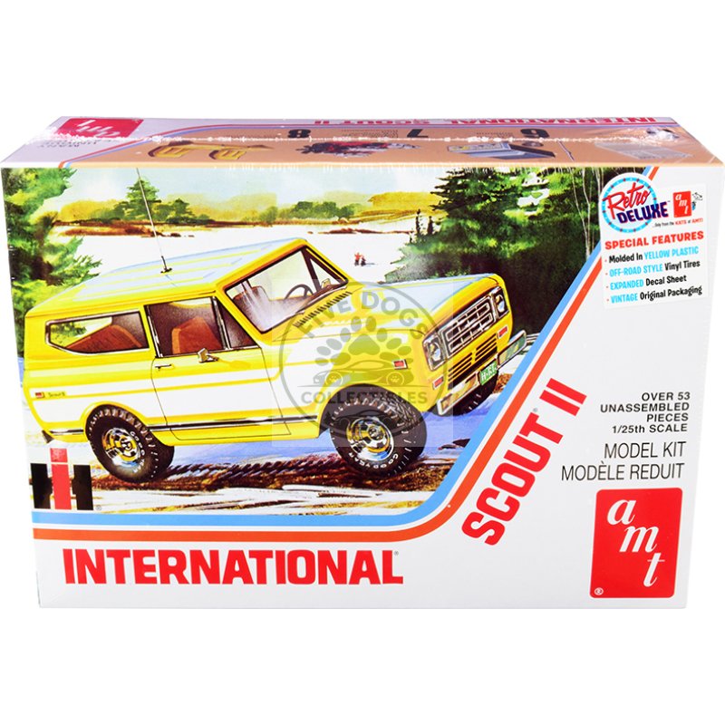 skill 2 model kit ih international harvester scout ii 1/25 scale model by amt