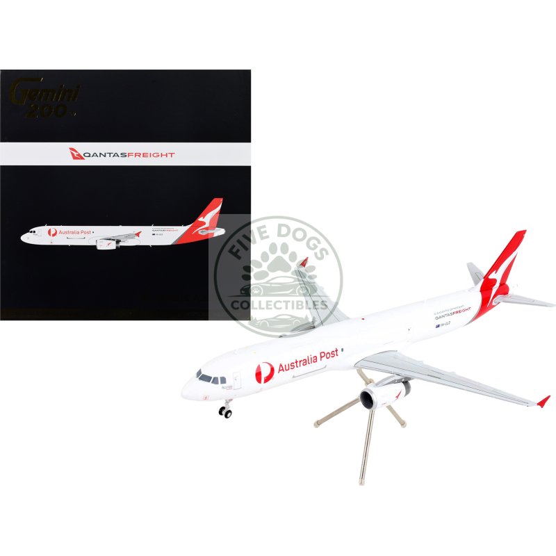 airbus a321p2f commercial aircraft "qantas freight australia post" white with red tail "gemini 200" series 1/200 diecast model airplane by geminijets