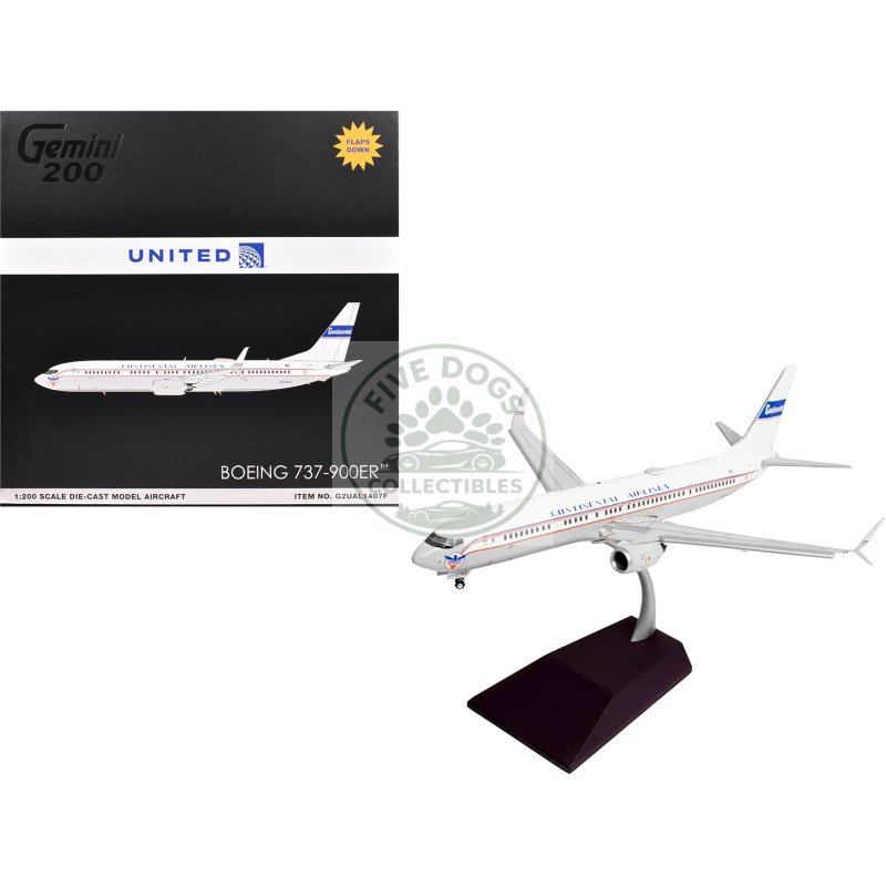 boeing 737 900er commercial aircraft with flaps down "continental airlines united airlines" (n75435) white with red and blue stripes "gemini 200" series 1/200 diecast model airplane by geminijets