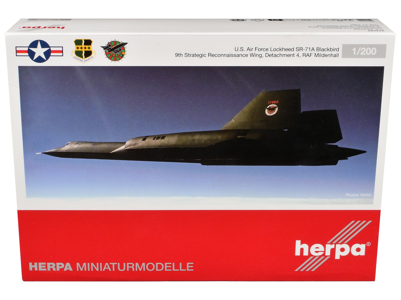 lockheed sr 71a blackbird stealth aircraft "9th strategic reconnaissance wing detachment 4 raf mildenhall" united states air force 1/200 diecast model airplane by herpa lockheed sr 71a blackbird stealth aircraft "9th strategic reconnaissance wing detachment 4 raf mildenhall" united states air force 1/200 diecast model airplane by herpa