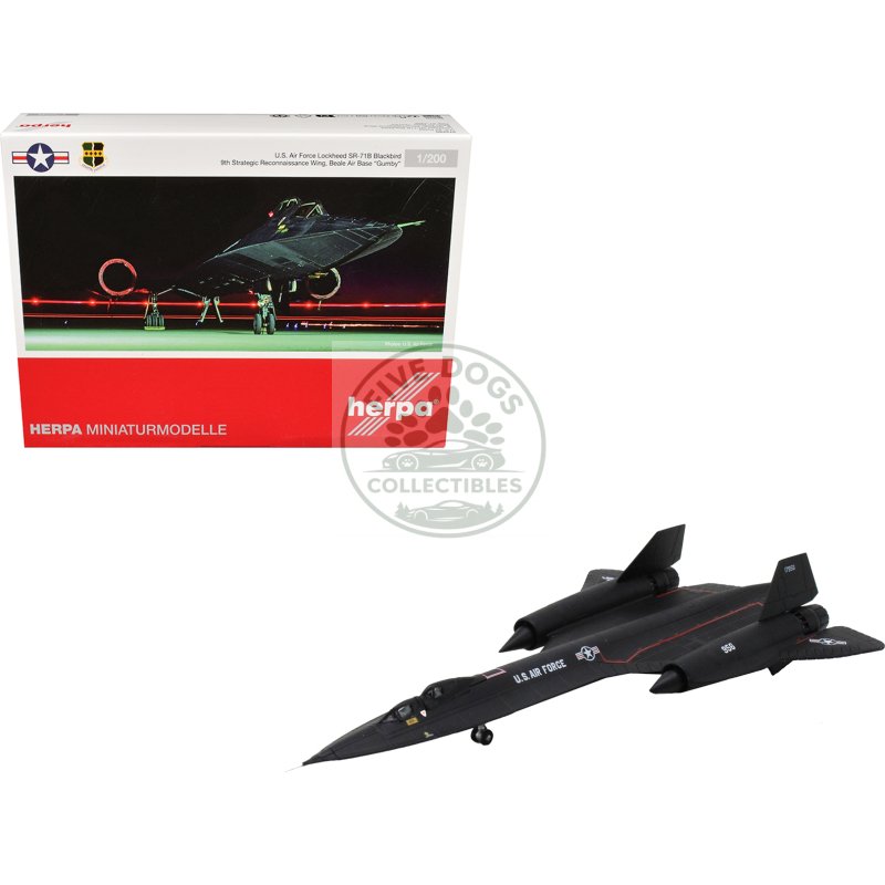 lockheed sr 71b blackbird stealth aircraft "9th strategic reconnaissance wing beale air base gumby" united states air force 1/200 diecast model airplane by herpa