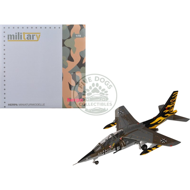 dassault alpha jet a aircraft "40+57 fighter bomber wing 43 jabog 43 oldenburg air base nato tiger meet 1991" german luftwaffe "military" series 1/72 diecast model airplane by herpa