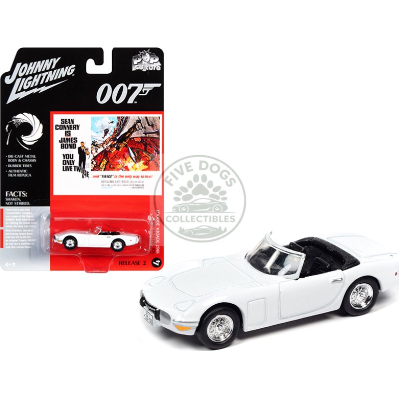1967 toyota 2000gt convertible white (james bond 007) "you only live twice" (1967) movie "pop culture" series 1/64 diecast model car by johnny lightning