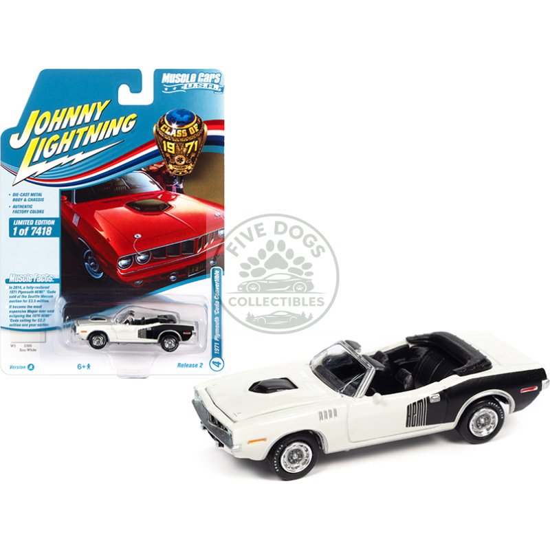 1971 plymouth barracuda convertible sno white with black hemi side billboards "class of 1971" limited edition to 7418 pieces worldwide "muscle cars usa" series 1/64 diecast model car by johnny lightning