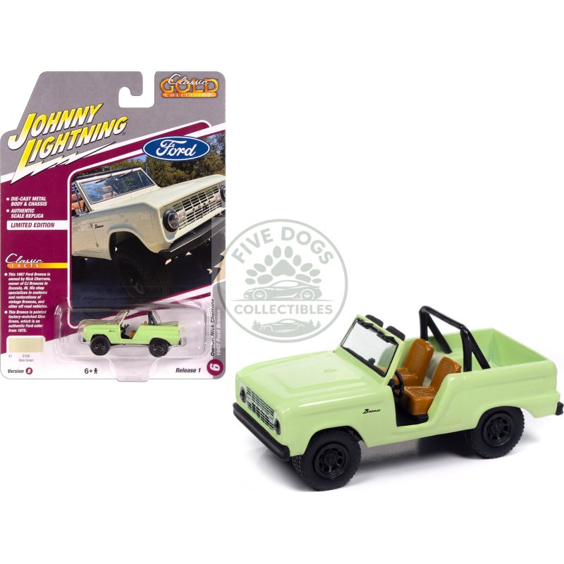 1967 ford bronco "nick cherrone" glen green "classic gold collection" 1/64 diecast model car by johnny lightning