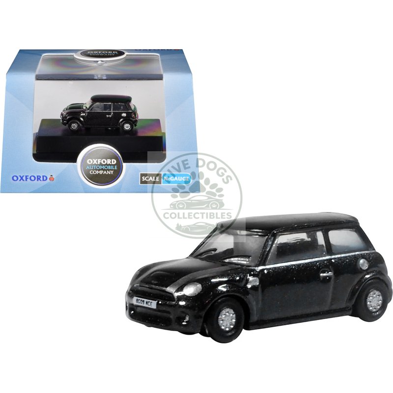 mini cooper s rhd (right hand drive) midnight black with silver stripes 1/148 (n) scale diecast model car by oxford diecast